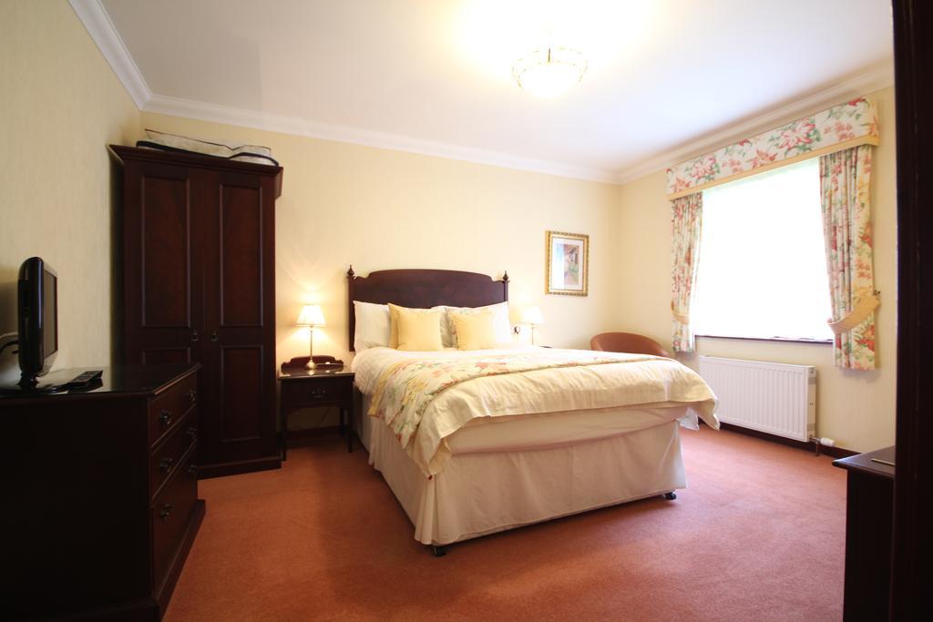 Strathburn Hotel Inverurie By Compass Hospitality Eksteriør billede