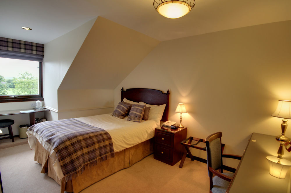Strathburn Hotel Inverurie By Compass Hospitality Eksteriør billede