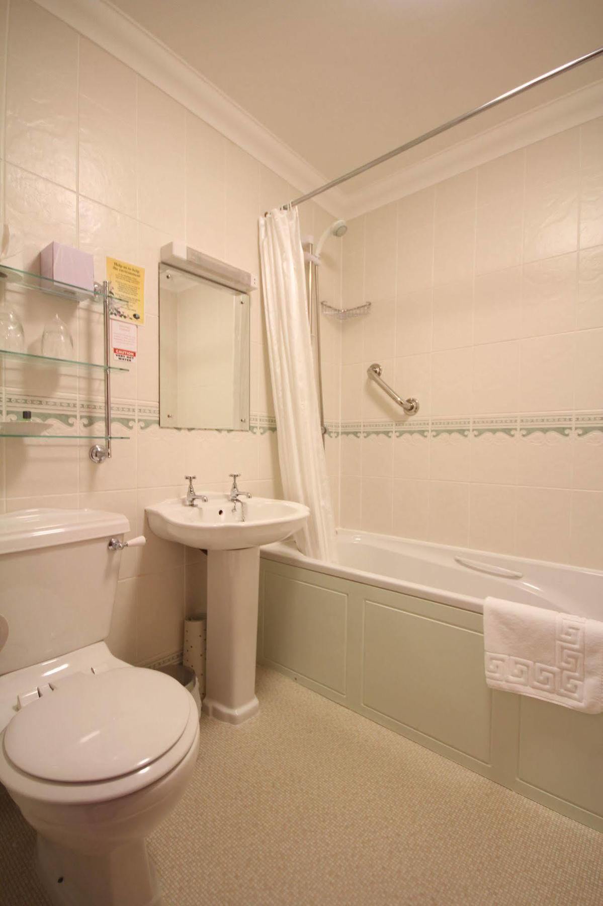 Strathburn Hotel Inverurie By Compass Hospitality Eksteriør billede